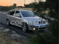 Usado Skoda Fabia Comfort 101 CV (74 kW) 2007 Gris / plata Familiar