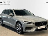 Usado Volvo V60 Core 197 CV (144 kW) 2025 Gris / plata Familiar