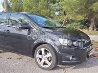 Usado Chevrolet Aveo LTZ 100 CV (73 kW) 2013 Negro Berlina