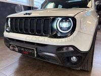 Usado Jeep Renegade Trailhawk 240 CV (176 kW) 2023 Blanco SUV