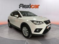 Usado Seat Arona Style 95 CV (69 kW) 2019 Blanco SUV