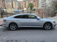 Usado VW Arteon R-line 218 CV (160 kW) 2021 Gris / plata Berlina