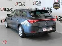 Usado Seat Leon 150 CV (110 kW) 2021 Gris / plata Familiar