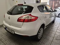 Usado Renault Mégane 110 CV (80 kW) 2010 Blanco