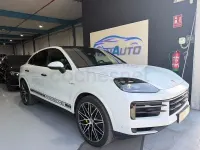 Usado Porsche Cayenne 470 CV (345 kW) 2025 Blanco SUV