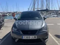 Usado Seat Ibiza SC CONNECT 90 CV (66 kW) 2015 Gris / plata Utilitario
