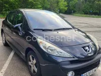 Usado Peugeot 207 95 CV (69 kW) 2008 Negro Berlina