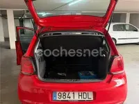 Usado VW Polo Advance 85 CV (62 kW) 2011 Rojo Utilitario