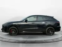 Usado Maserati Levante 349 CV (256 kW) 2022 Negro SUV