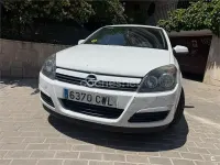 Usado Opel Astra Enjoy 105 CV (77 kW) 2004 Blanco Berlina