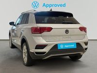Usado VW T-Roc Advance 115 CV (84 kW) 2021 Gris / plata SUV