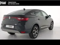 Usado Renault Arkana Zen 145 CV (106 kW) 2022 Negro SUV
