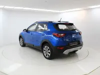 Usado Kia Stonic 100 CV (73 kW) 2022 Azul SUV
