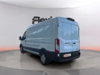 Usado Ford Tourneo Trend 136 CV (100 kW) 2024 Blanco Monovolumen