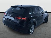 Usado Audi A3 Sportback 115 CV (84 kW) 2019 Negro brillante Utilitario