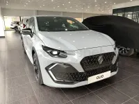 Nuevo Renault Clio V Evolution 114 CV (83 kW) 2026 Gris / plata Berlina