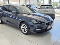 Usado Seat Leon Style 116 CV (85 kW) 2021 Gris Utilitario