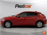 Usado Mazda 3 Style 120 CV (88 kW) 2017 Rojo Utilitario