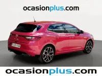 Usado Renault Mégane Zen 140 CV (102 kW) 2019 Rojo Utilitario