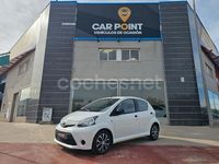 Usado Toyota Aygo City 68 CV (50 kW) 2013 Blanco Utilitario