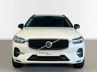 Usado Volvo XC60 Momentum 197 CV (144 kW) 2021 Blanco SUV