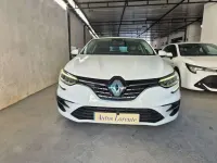Usado Renault Mégane II Techno 140 CV (102 kW) 2023 Blanco Berlina
