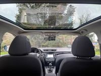 Usado Nissan Qashqai Tekna 110 CV (80 kW) 2017 Gris / plata SUV