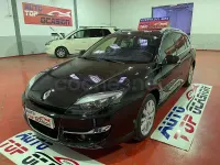 Usado Renault Laguna III GT 150 CV (110 kW) 2013 Negro Familiar