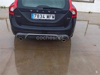 Usado Volvo V60 R-Design Momentum 190 CV (139 kW) 2019 Negro Familiar