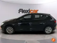 Usado Seat Leon ST Style 110 CV (80 kW) 2018 Negro Familiar