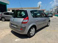 Usado Renault Scénic Dynamique 115 CV (84 kW) 2005 Gris / plata Monovolumen