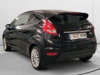 Usado Ford Fiesta Trend 97 CV (71 kW) 2011 Utilitario