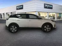Usado Peugeot 3008 Allure 131 CV (96 kW) 2024 Blanco SUV