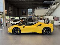 Usado Ferrari SF90 1001 CV (736 kW) 2020 Amarillo Coupe