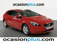 Usado Volvo V40 Kinetic 115 CV (84 kW) 2012 Rojo Utilitario