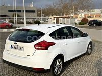 Usado Ford Focus 125 CV (91 kW) 2016 Blanco Berlina