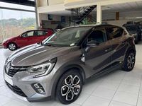 Usado Renault Captur Zen 160 CV (117 kW) 2020 Gris / plata SUV