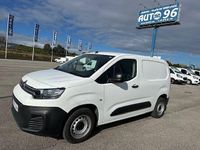 Usado Citroën Berlingo 100 CV (73 kW) 2022 Blanco Monovolumen