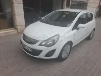 Usado Opel Corsa Color Edition 100 CV (73 kW) 2014 Blanco Utilitario