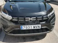 Usado Dacia Sandero Essentiel 91 CV (66 kW) 2024 Negro Berlina