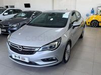 Usado Opel Astra Excellence 140 CV (102 kW) 2016 Gris / plata Berlina
