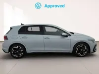 Usado VW Golf VIII R-line 150 CV (110 kW) 2025 Azul Utilitario
