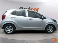 Usado Kia Picanto 63 CV (46 kW) 2024 Gris Utilitario