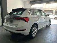 Usado Skoda Scala Active 110 CV (80 kW) 2021 Blanco Utilitario