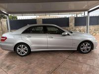 Usado Mercedes E350 Avantgarde 211 CV (155 kW) 2009 Gris Berlina
