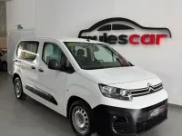 Usado Citroën Berlingo Live 102 CV (75 kW) 2020 Blanco Monovolumen