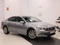 Usado VW Passat R-line 150 CV (110 kW) 2018 Gris / plata Berlina