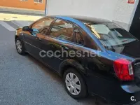Usado Chevrolet Nubira SX 109 CV (80 kW) 2006 Negro Berlina