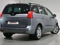 Usado Peugeot 5008 Style 120 CV (88 kW) 2016 Gris Monovolumen