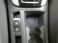 Usado VW T-Roc Advance 150 CV (110 kW) 2021 Blanco puro techo ne SUV